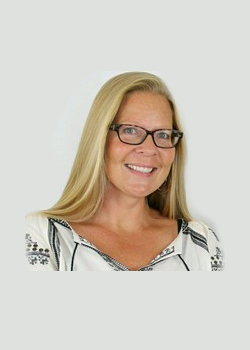 Edwardsburg Chamber of Commerce Board Member, Nikki Welsch